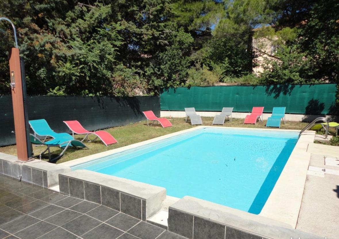 Joli Studio Le Clos D'Aix Avec Grande Terrasse Piscine Et Parking Gratuit Экс-ан-Прованс Экстерьер фото